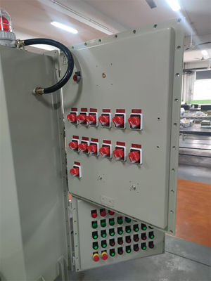 IIB T4 खतरनाक क्षेत्रों के लिए फ्लेमप्रूफ और विस्फोट प्रूफ कंट्रोल पैनल संलग्नक