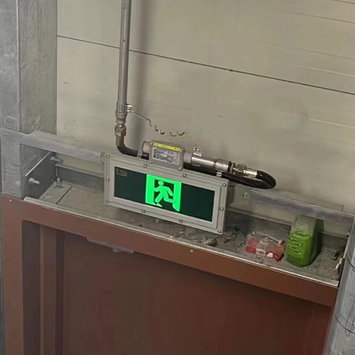 विस्फोट प्रूफ आपातकालीन निकास साइन लाइट – विस्तृत वोल्टेज रेंज 90-300V | खतरनाक स्थानों के लिए सुरक्षित और टिकाऊ