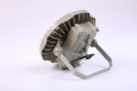 135lm/w दक्षता CREE एलईडी 50w खाड़ी प्रकाश औद्योगिक अनुप्रयोगों के लिए