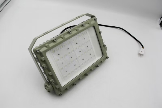 50W CCT 3000K एक्स प्रूफ एलईडी फ्लड लाइट वोल्टेज AC100-277V औद्योगिक प्रकाश व्यवस्था के लिए