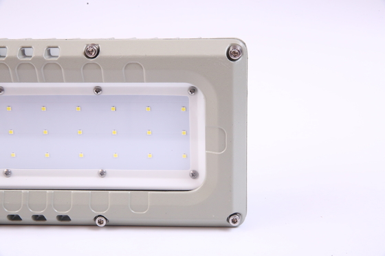 3000k 40w विस्फोट प्रूफ फ्लोरोसेंट लाइट फिक्स्चर 100lm/W
