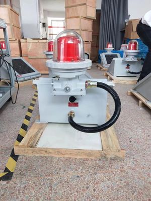 बहुमुखी 12V IP66 वाटरप्रूफ सोलर-पावर्ड मरीन श्रव्य दृश्य बाधा प्रकाश विमान बाधा निवारण के लिए