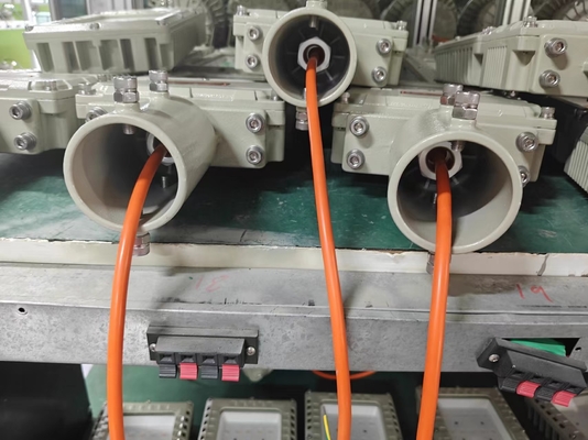 100W - 200W छत विस्फोट प्रूफ एलईडी फ्लडलाइट IECEx ATEX CNEX प्रमाणित