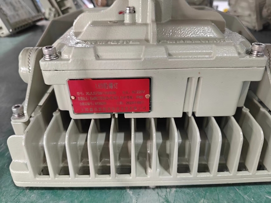ATEX IECEx RoHS CNEX ISO9001 बाढ़ प्रकाश विस्फोट सबूत CCT 5000K-5700K