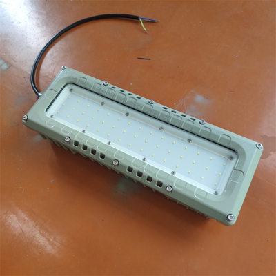 एक्स-प्रूफ एलईडी रैखिक प्रकाश ATEX IEC RoHS IP66 WF2 समुद्री ग्रेड एल्यूमीनियम 100lm/w 295v 80watt क्षेत्र के लिए 1,2,21,22