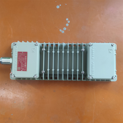 विस्फोट प्रूफ एलईडी लैंप फिक्स्चर RoHS ATEX IECEx for Harsh Environment औद्योगिक प्रकाश 200Watt 295V