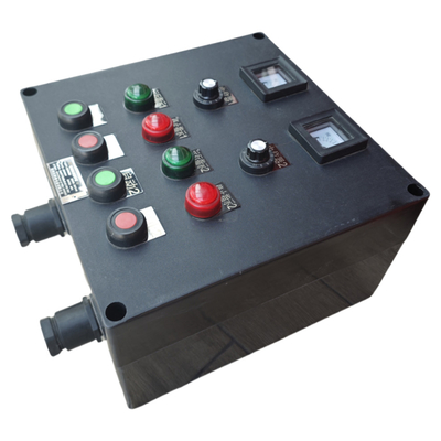 220V विस्फोट प्रूफ कंट्रोल स्टेशन ATEX अनुमोदित GRP एंटी कॉर्शन IP66 WF2 खतरनाक वातावरण क्षेत्र1 क्षेत्र2 के लिए लटकती ऊर्ध्वाधर माउंटिंग
