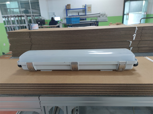 2*18w/2*36w विस्फोट प्रूफ फ्लोरोसेंट लाइट IP66 WF2 सुरक्षा स्तर उच्च CRI Ra≥70