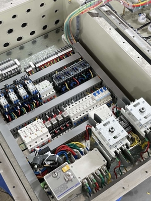 ATEX CNEX CXM सीरीज़ ज्वाला-प्रूफ लाइटिंग डिस्ट्रीब्यूशन बॉक्स Ex D IIC IP66 एल्यूमिनियम खतरनाक क्षेत्रों के लिए आदर्श