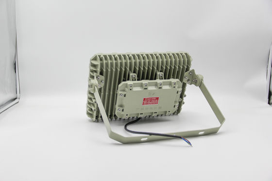 विस्फोट-प्रूफ एलईडी फ्लडलाइट | ज्वाला-प्रूफ, जलरोधक, ऊर्जा-कुशल – खतरनाक वातावरण के लिए