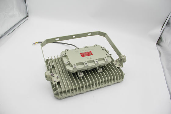 विस्फोट-प्रूफ एलईडी फ्लडलाइट | ज्वाला-प्रूफ, जलरोधक, ऊर्जा-कुशल – खतरनाक वातावरण के लिए