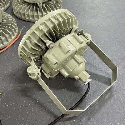 विस्फोटक गैस और धूल के लिए 100W 120W विस्फोट प्रूफ एलईडी हाई बे लाइट