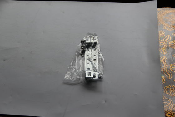 खतरनाक क्षेत्रों के लिए तेल और गैस रासायनिक संयंत्र खनन समुद्री सुविधाएं विस्फोट प्रूफ रैखिक एलईडी प्रकाश औद्योगिक ग्रेड IP66 प्रकाश व्यवस्था ऊर्जा कुशल डिजाइन कम करता है टिकाऊ 0.6/1.2m ATEX/IECEx/CNEX