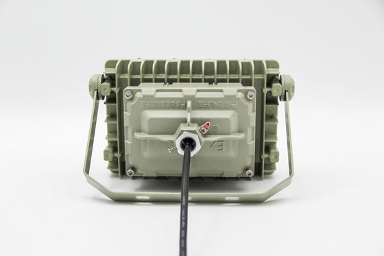 विस्फोट प्रूफ एलईडी फ्लड स्ट्रीट लाइट पार्किंग स्थल गैरेज के लिए चकाचौंध शील्ड 150W-250W