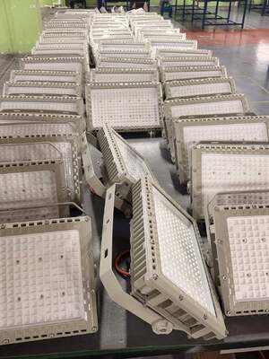 Chemical Industry ATEX Explosion Proof Flood Light 200w 240w Ip66 Anti-corrosion Industrial Warehouse Light