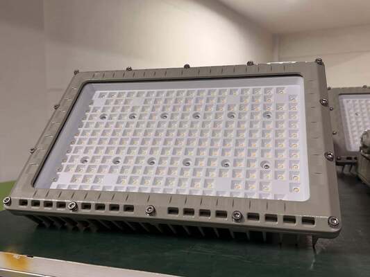 प्रोफेशनल एक्सप्लोजन प्रूफ लैंप आउटडोर फ्लडलाइट सुरक्षा लाइटिंग एक्सप्लोजन-प्रूफ फ्लड लाइटिंग जोन1 जोन2 के लिए