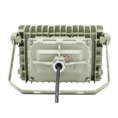Ip66 उच्च दक्षता 135lm/w विस्फोट प्रूफ एलईडी बाढ़ प्रकाश के साथ Meanwell चालक