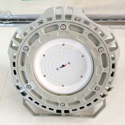 औद्योगिक 150w 135lm/w की दक्षता पेट्रोलियम, गैस क्षेत्रों के लिए विस्फोट प्रूफ हाई बे लाइट