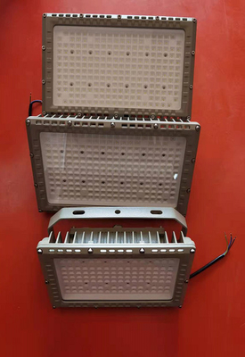 रासायनिक उद्योग प्रकाश Ip66 एलईडी विस्फोट प्रूफ प्रकाश 50w 100w 150w 200w विस्फोट प्रूफ बाढ़ प्रकाश